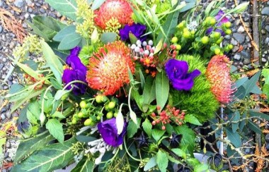 multi-colored-bunched-flowers