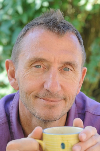 Dave Goulson, Professor of Biology at Sussex University. 