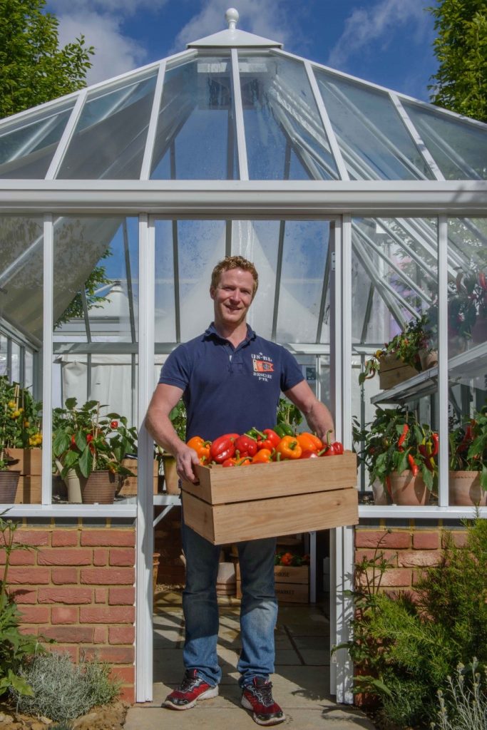 Young Families Gardening
